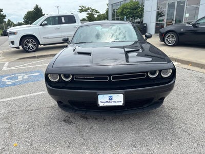 2015 Dodge Challenger SXT