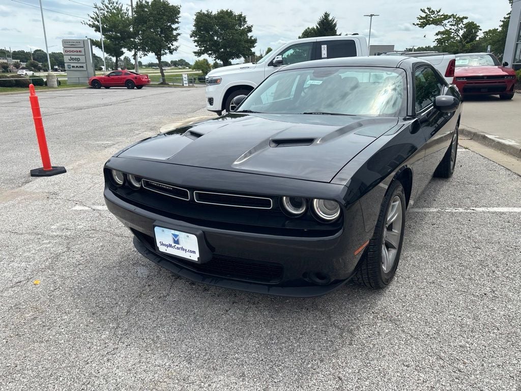 2015 Dodge Challenger SXT