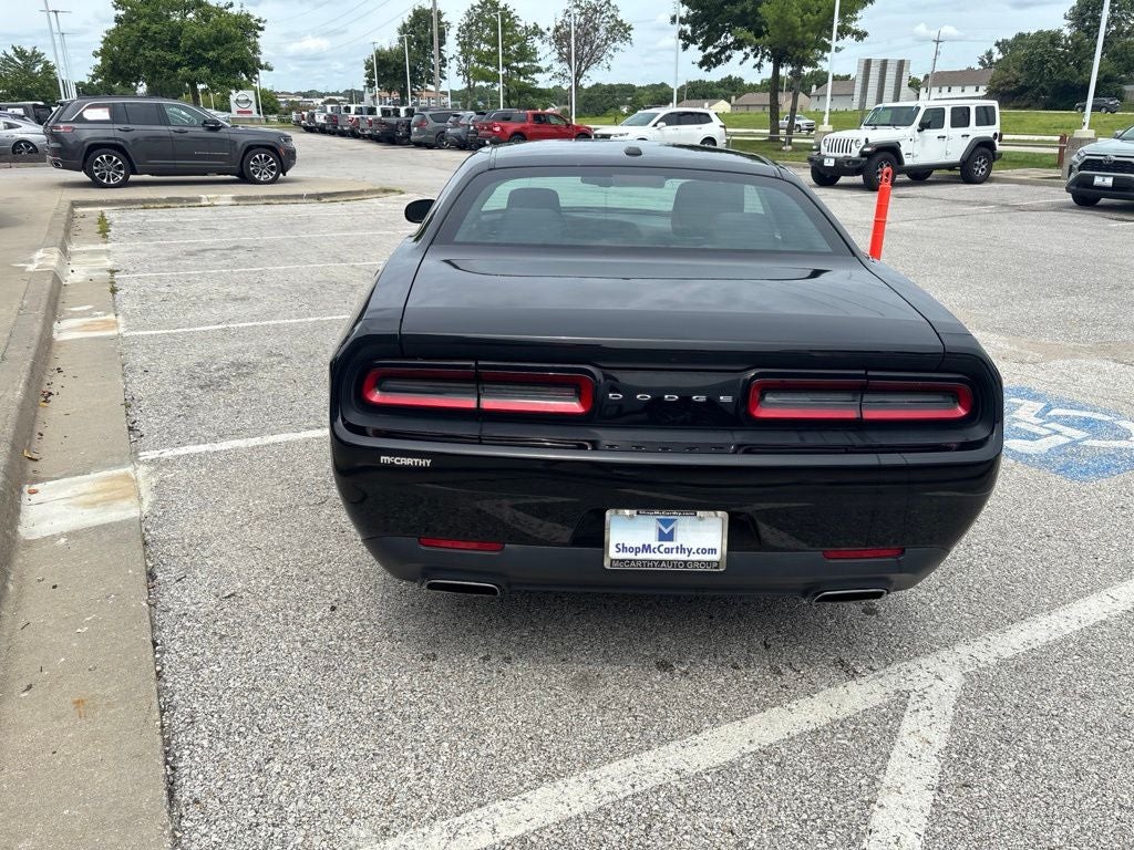 2015 Dodge Challenger SXT