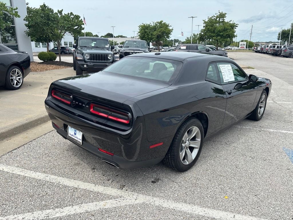 2015 Dodge Challenger SXT