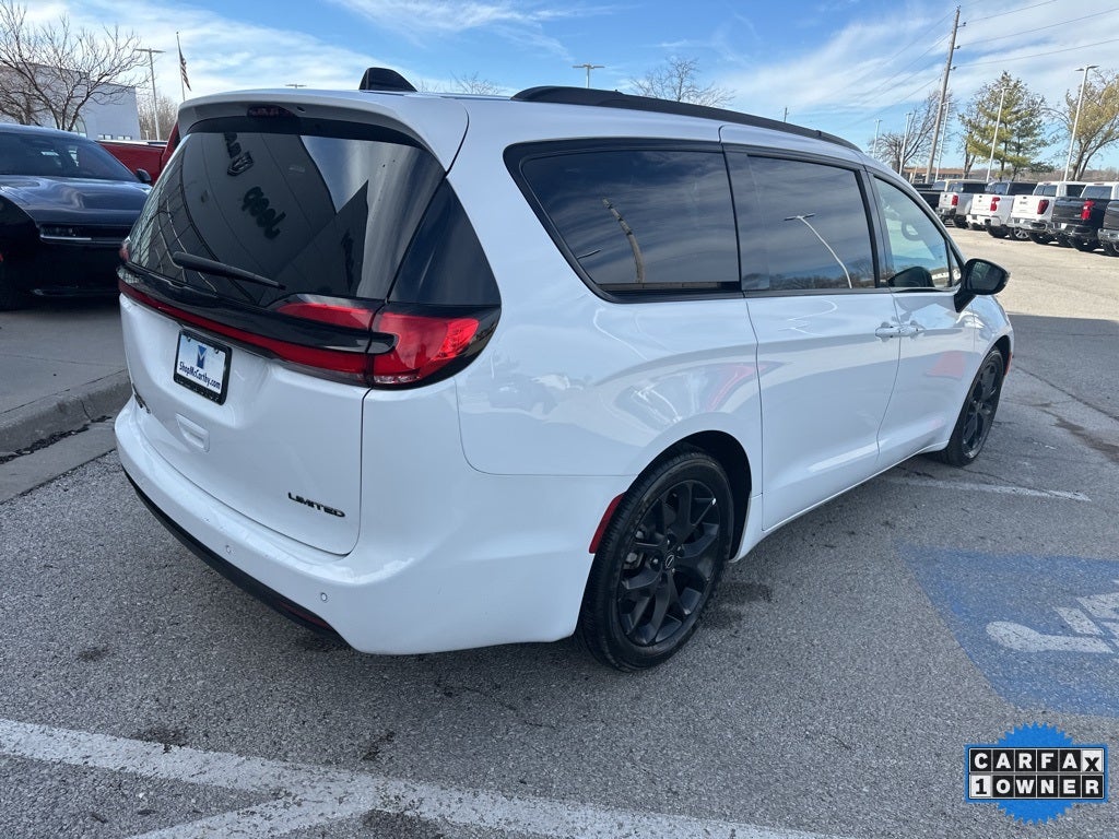 2025 Chrysler Pacifica Limited