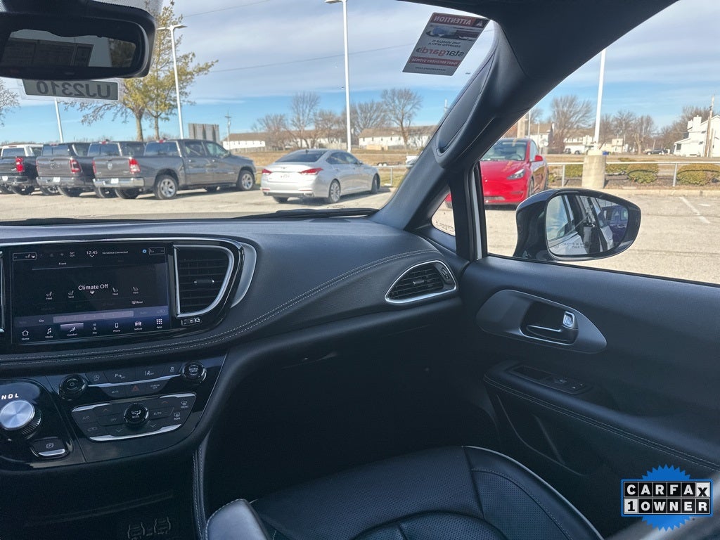 2025 Chrysler Pacifica Limited