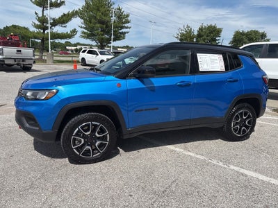 2025 Jeep Compass Trailhawk