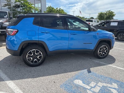 2025 Jeep Compass Trailhawk