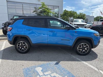 2025 Jeep Compass Trailhawk