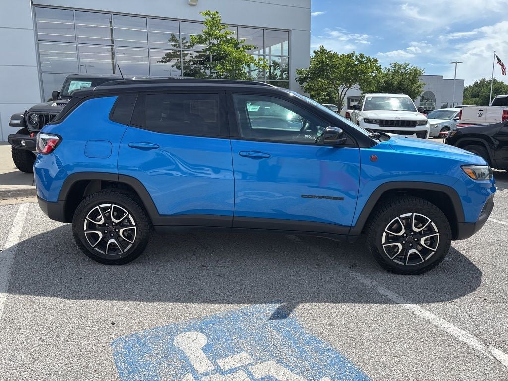2025 Jeep Compass Trailhawk