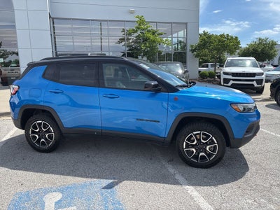 2025 Jeep Compass Trailhawk