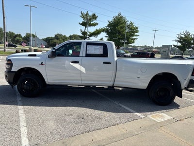2026 RAM 3500 Tradesman Crew Cab 4x4 8' Box