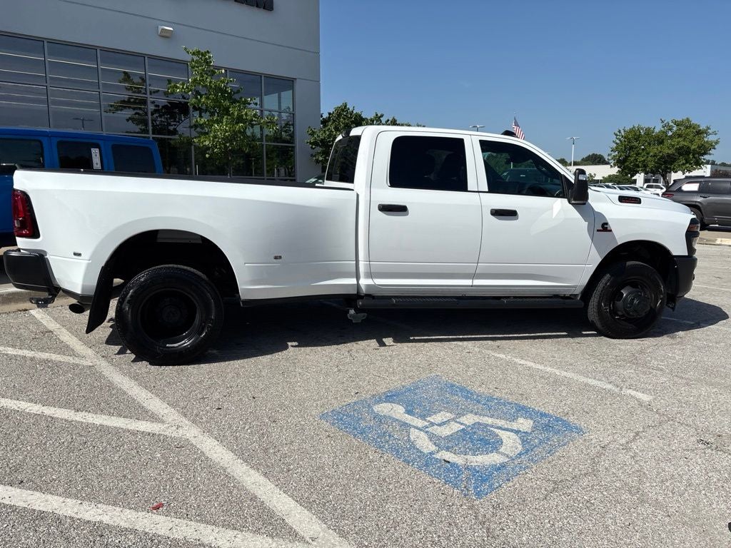 2026 RAM 3500 Tradesman Crew Cab 4x4 8' Box