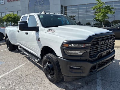 2026 RAM 3500 Tradesman Crew Cab 4x4 8' Box