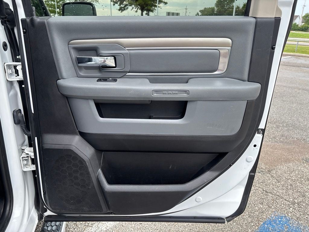 2018 RAM 2500 Big Horn Crew Cab 4x4 6'4' Box