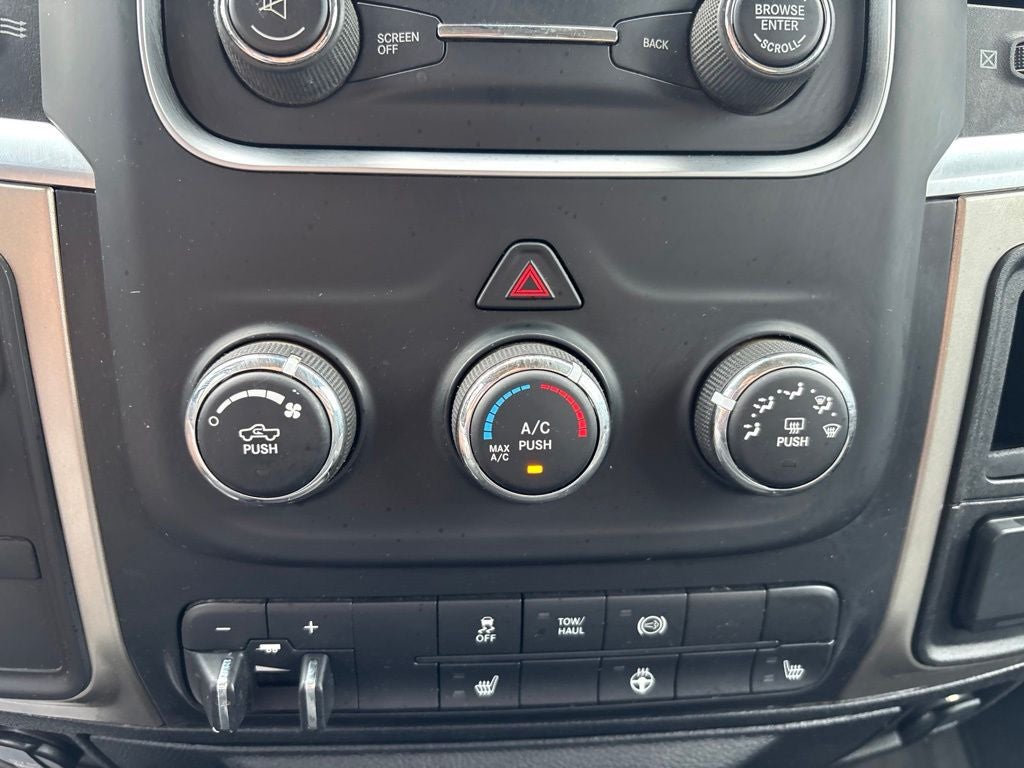 2018 RAM 2500 Big Horn Crew Cab 4x4 6'4' Box
