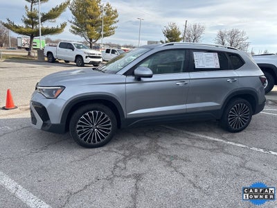 2025 Volkswagen Taos 1.5T SE