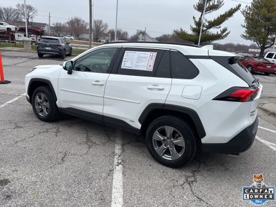 2022 Toyota RAV4 Hybrid XLE