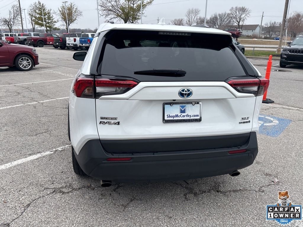 2022 Toyota RAV4 Hybrid XLE