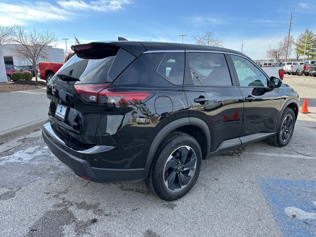 2024 Nissan Rogue SV
