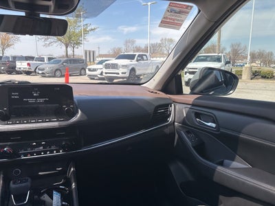 2022 Nissan Rogue SL