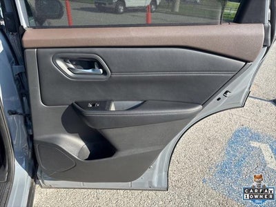 2023 Nissan Rogue SL Intelligent AWD