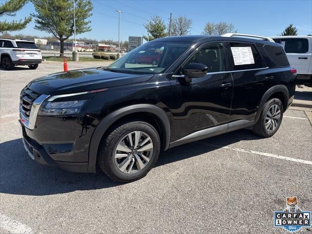2025 Nissan Pathfinder SL FWD