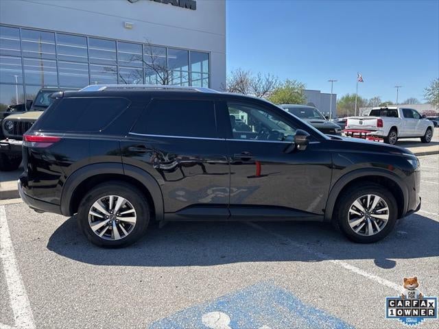2025 Nissan Pathfinder SL FWD