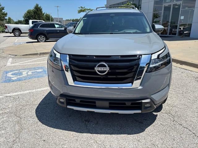2023 Nissan Pathfinder Platinum 4WD