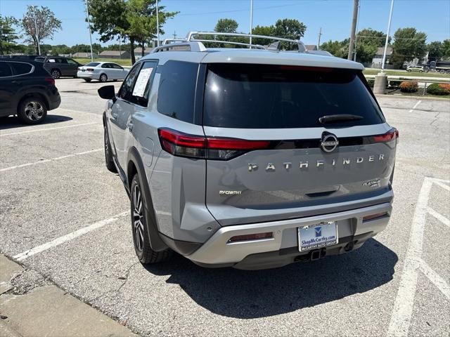 2023 Nissan Pathfinder Platinum 4WD