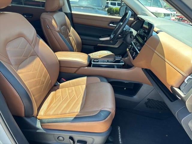 2023 Nissan Pathfinder Platinum 4WD