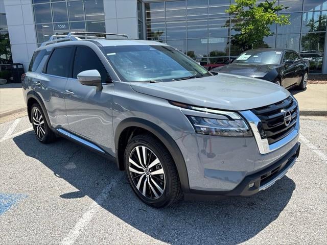 2023 Nissan Pathfinder Platinum 4WD