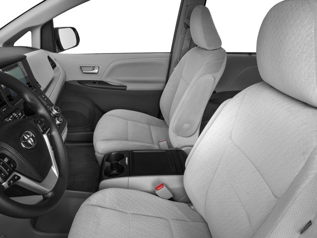2017 Toyota Sienna LE 8 Passenger