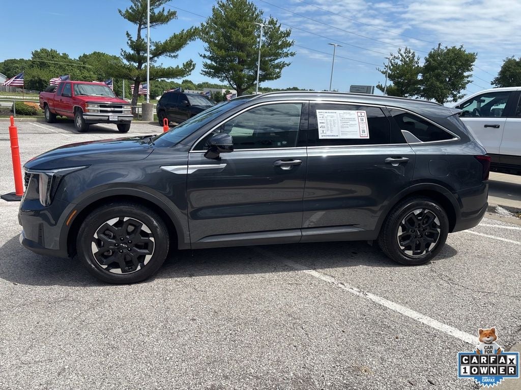 2024 Kia Sorento S