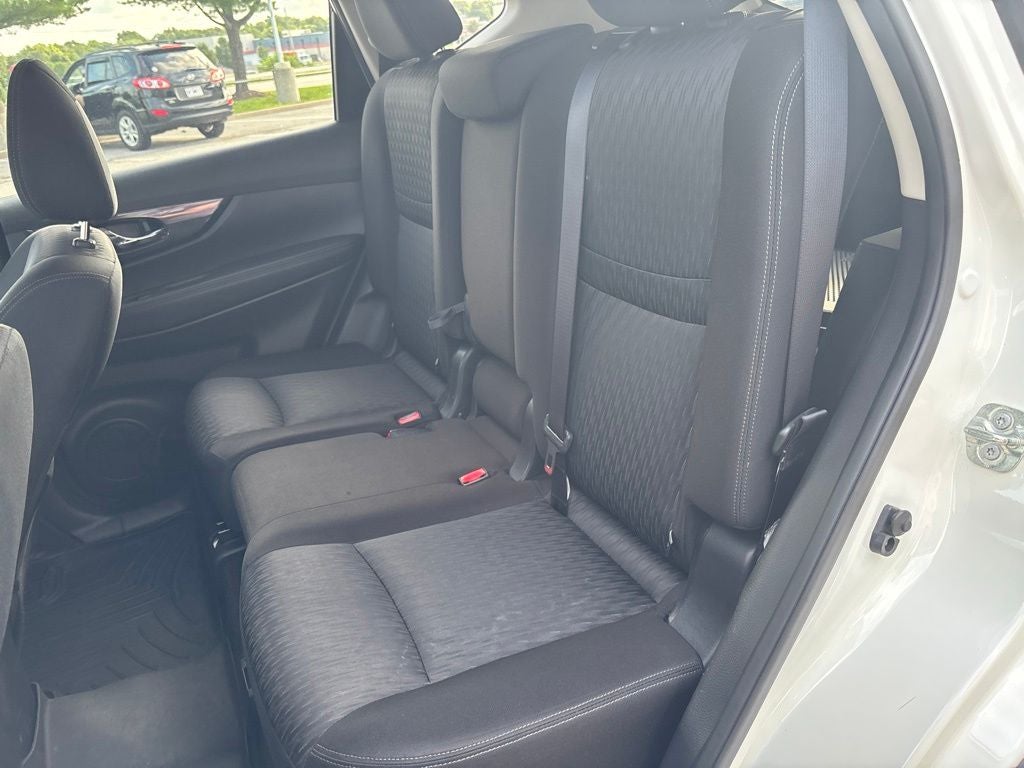2018 Nissan Rogue S