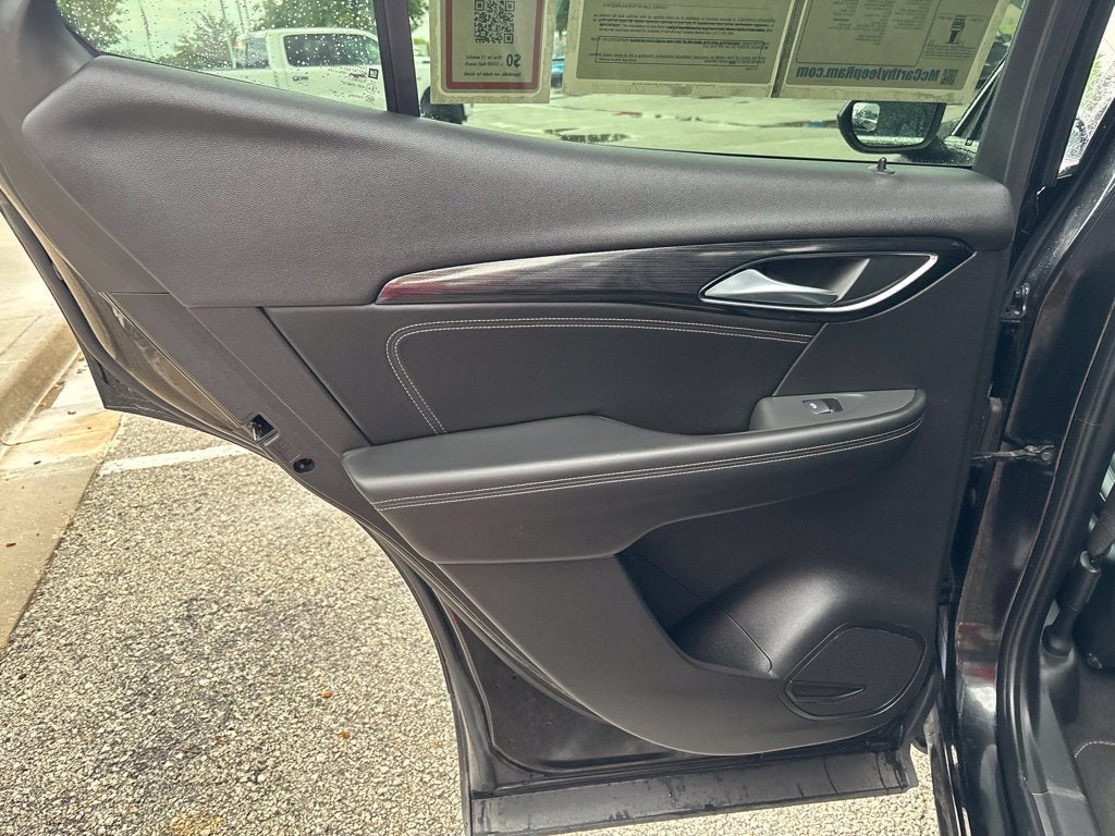 2023 Buick Envision Essence FWD