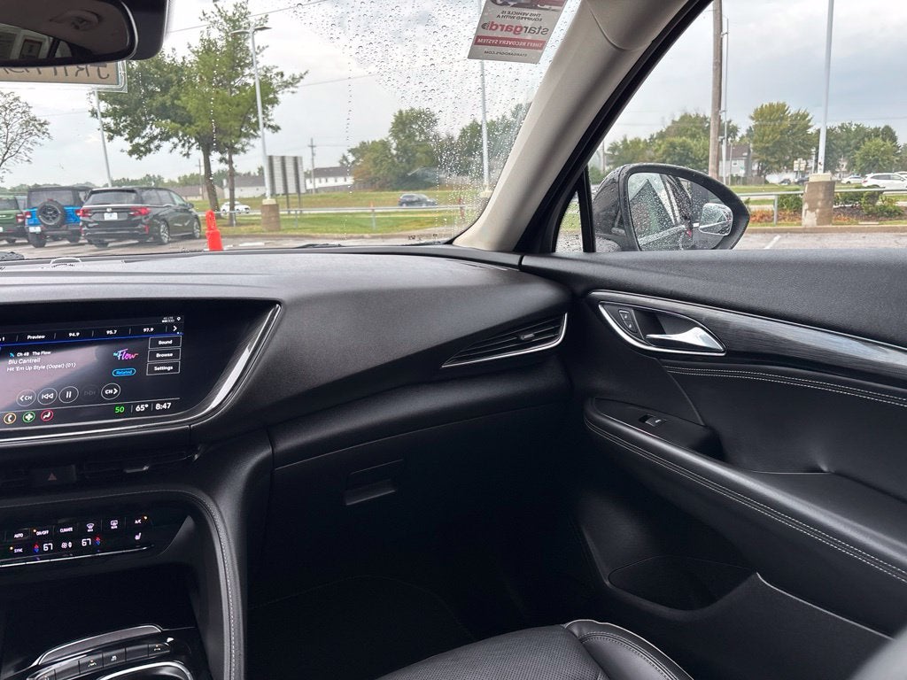 2023 Buick Envision Essence FWD