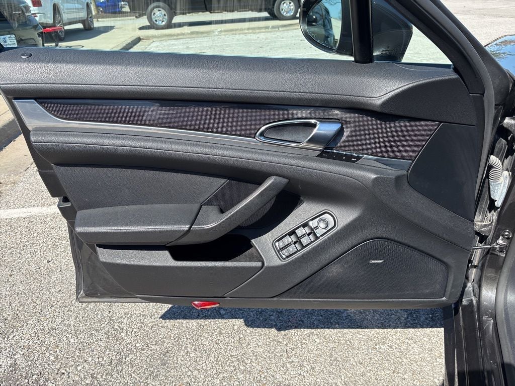 2012 Porsche Panamera 4S