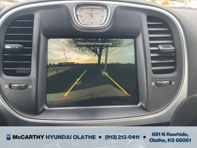 2022 Chrysler 300 Touring