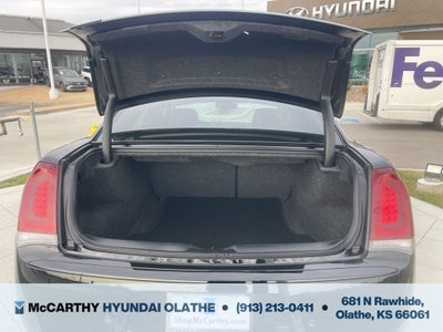 2022 Chrysler 300 Touring