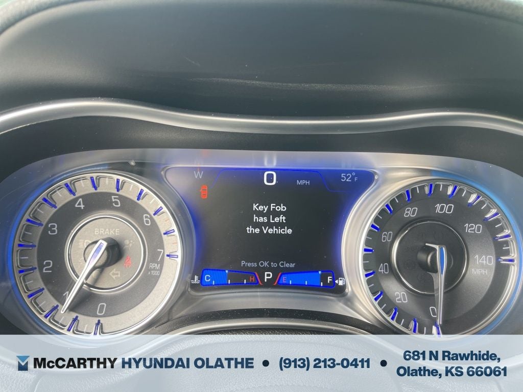 2022 Chrysler 300 Touring