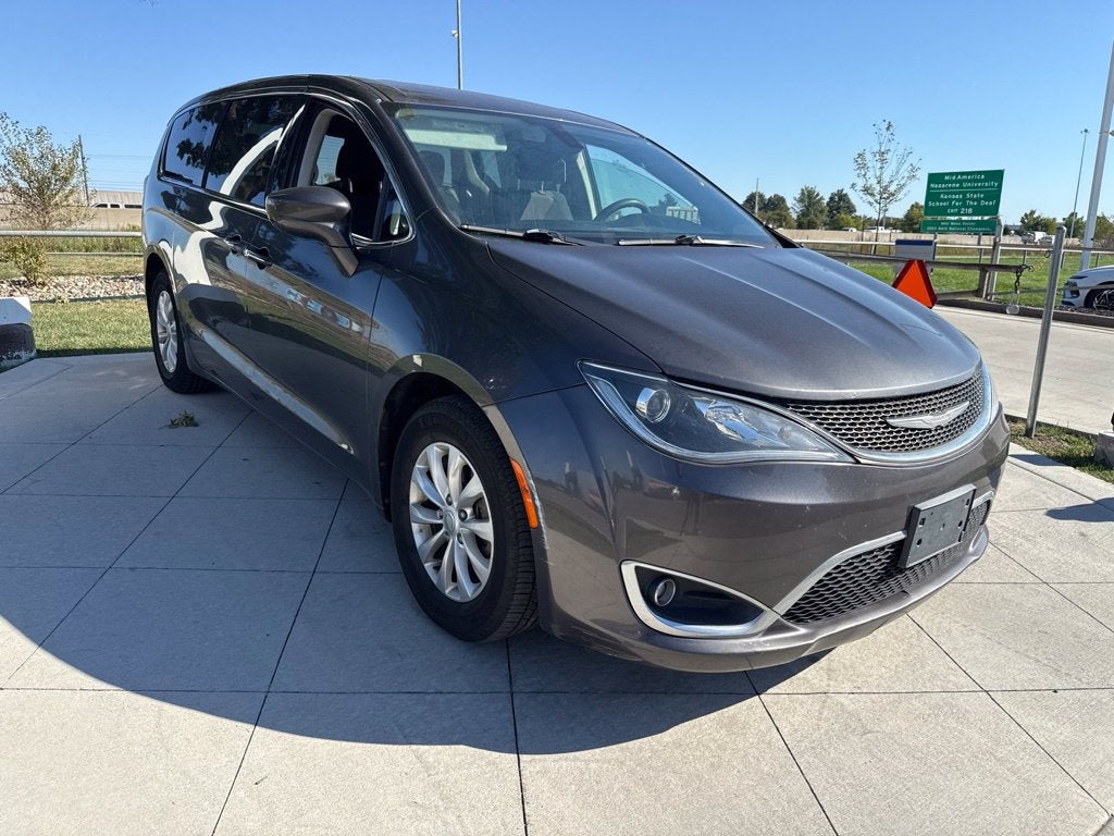 2018 Chrysler Pacifica Touring Plus