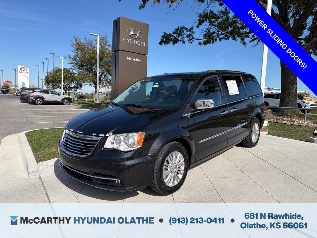 2016 Chrysler Town & Country