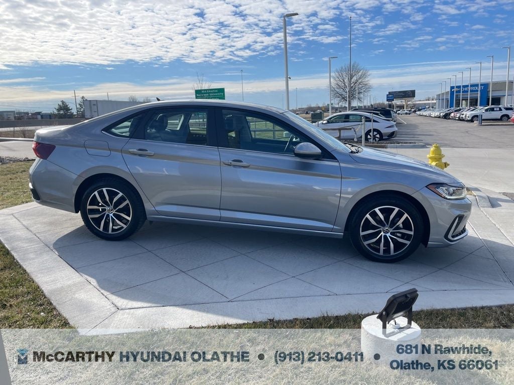 2025 Volkswagen Jetta 1.5T SE