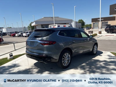 2021 Buick Enclave Essence