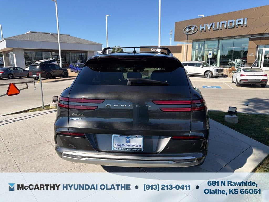 2025 Genesis Electrified GV70 Advanced