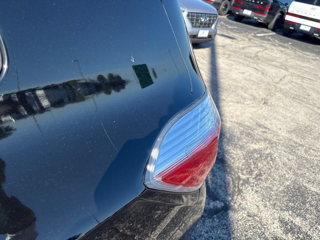 2012 Toyota Highlander SE