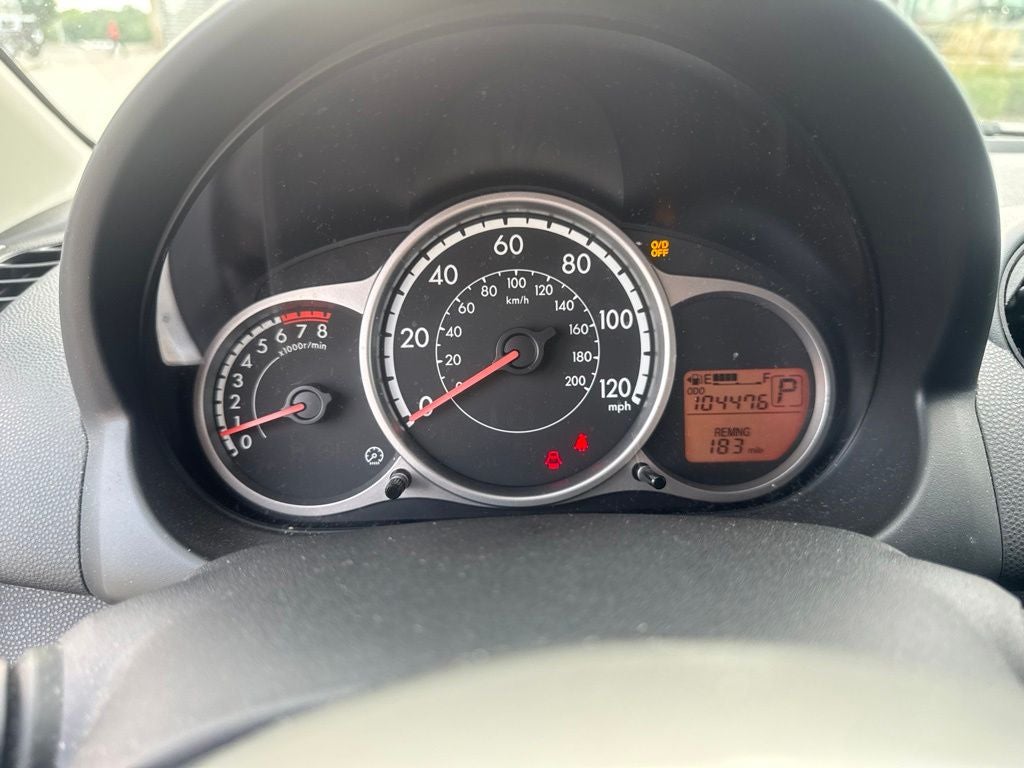 2011 Mazda Mazda2 Touring