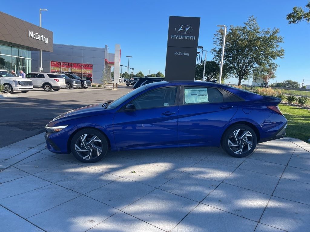 2025 Hyundai Elantra SEL Sport