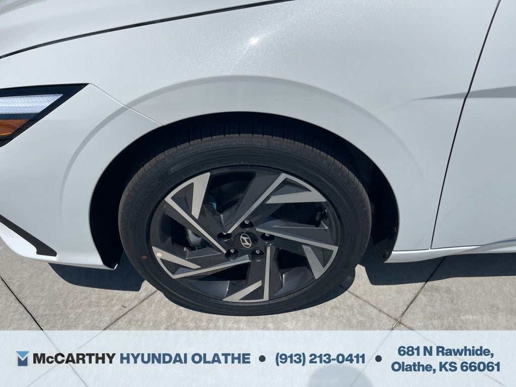 2025 Hyundai Elantra Hybrid SEL Sport