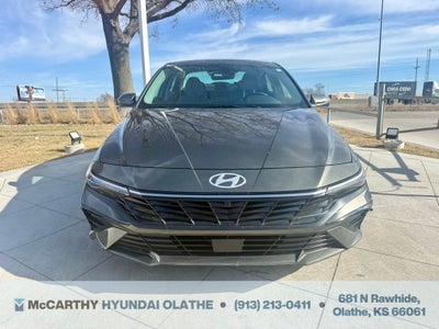 2024 Hyundai Elantra Limited