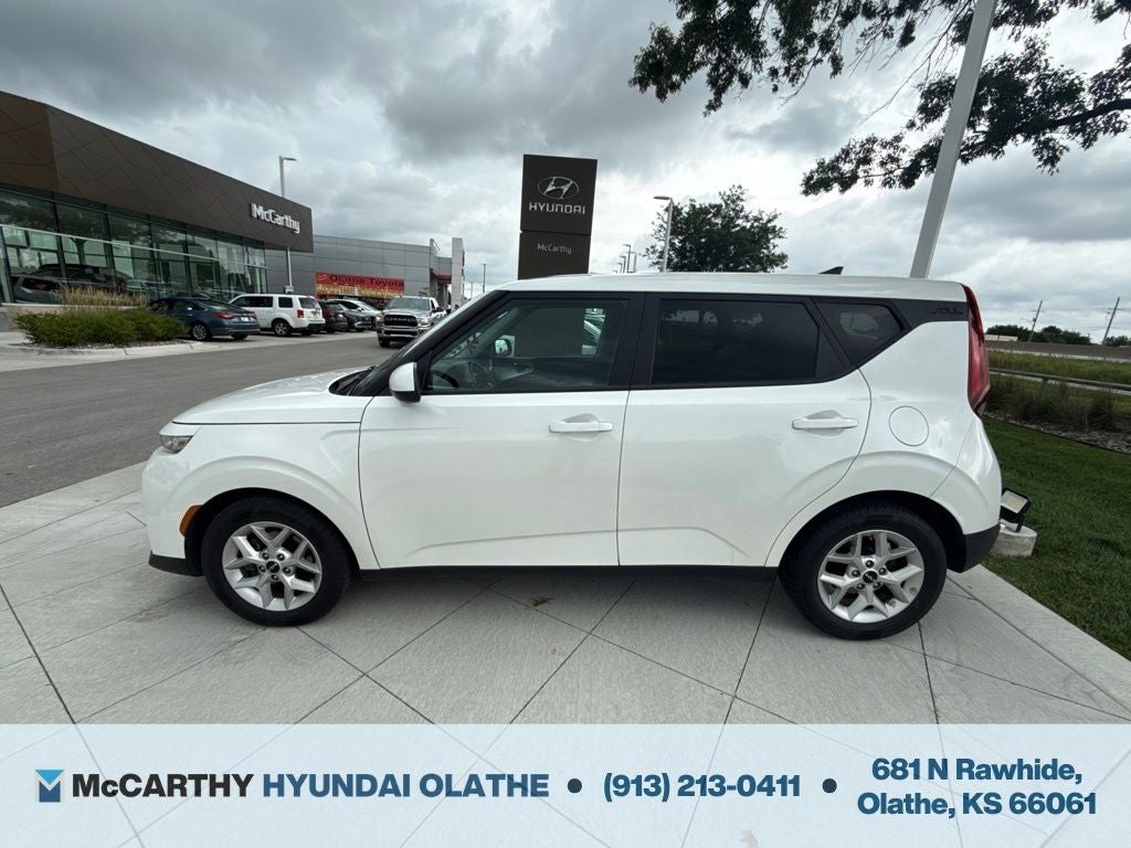 2022 Kia Soul LX
