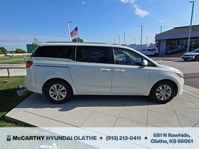 2017 Kia Sedona LX