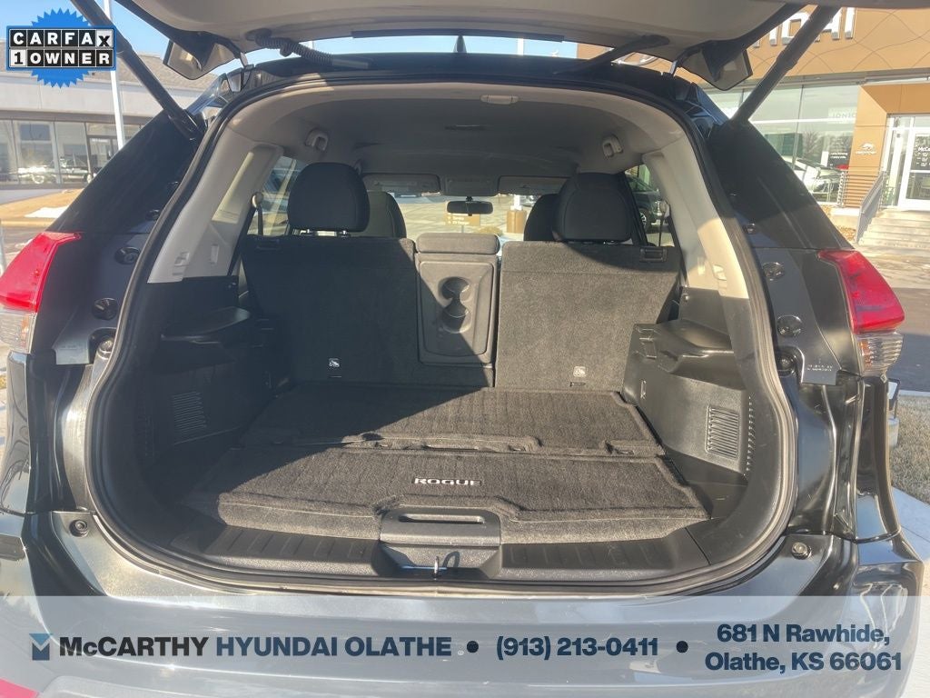 2018 Nissan Rogue SV